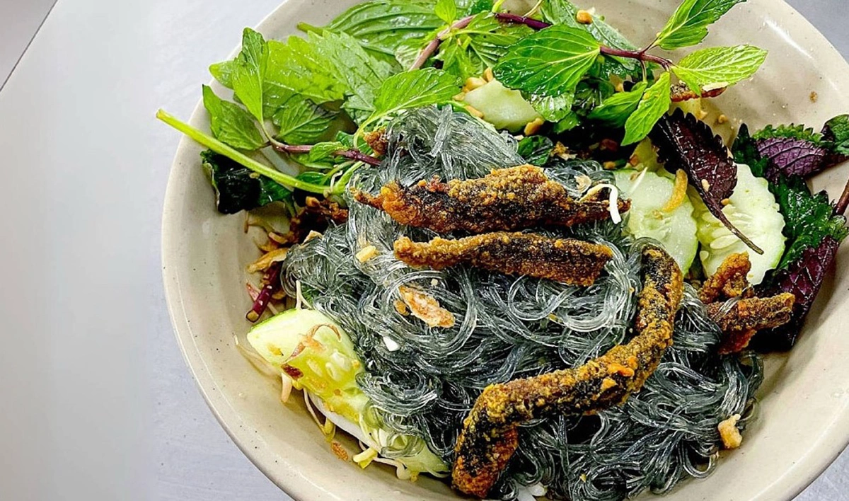 Hanoi eel vermicelli from the perspective of a Michelin chef